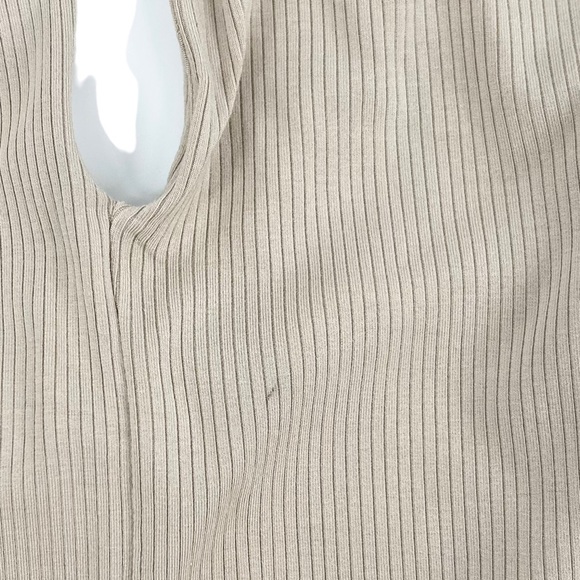 Aritzia Wilfred Beige Ribbed Twist Top - Picture 3 of 4